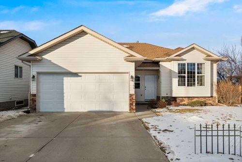 308 Highwood Village Pl Nw, High River, AB, T1V1W1 | Card Image