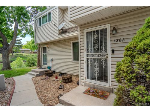 4262 E Maplewood Way, Centennial, CO, 80121-3352 | Card Image