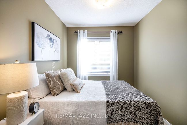 54 Barnham St, House attached with 3 bedrooms, 3 bathrooms and 1 parking in Ajax ON | Image 31