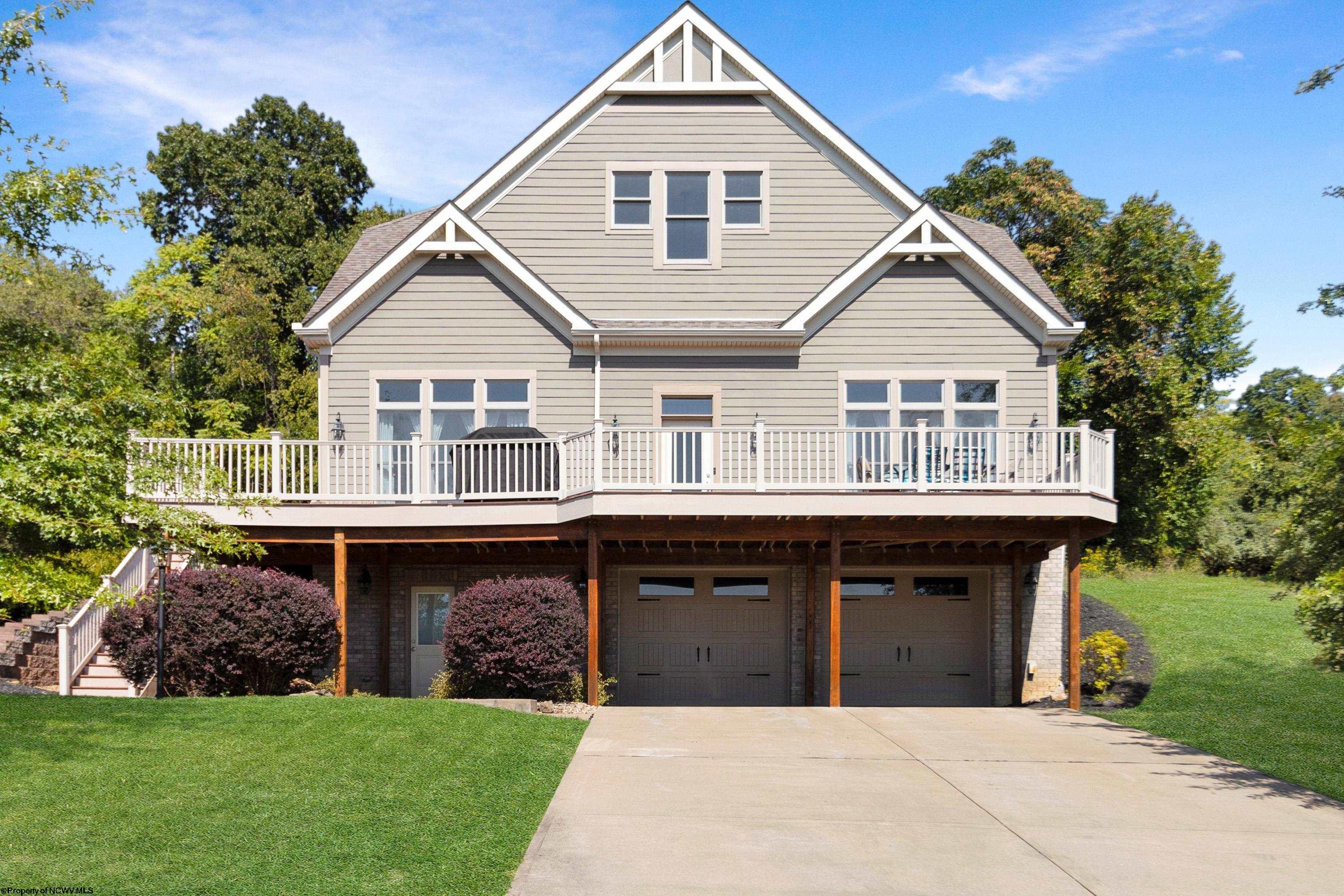 Paradise Point Ct, Morgantown, WV 26508