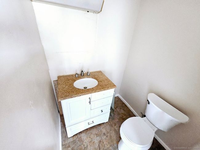 42 - 42 Spice Hill Dr, Condo with 2 bedrooms, 3 bathrooms and 2 parking in Wallingford CT | Image 18