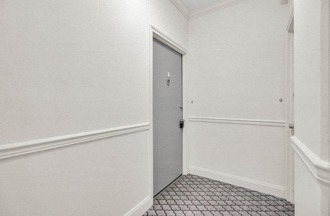 Ashley House 6H Hallway | Image 24