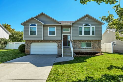 1644 N 160 W, Layton, UT, 84041-5824 | Card Image