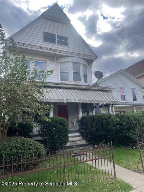 217 S Main Ave, Scranton, PA, 18504-2544 | Card Image