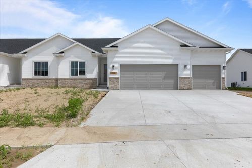 4510 Nw 17th St, Ankeny, IA, 50023-1261 | Card Image