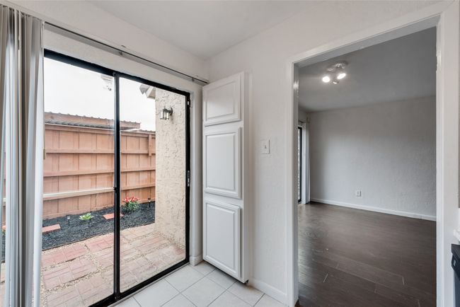 4325 Madera Rd, Condo with 2 bedrooms, 2 bathrooms and null parking in Irving TX | Image 12