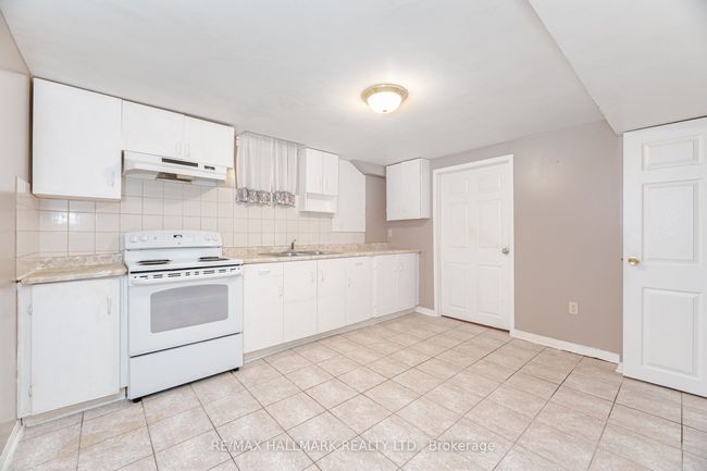 10 Iles St, House other with 5 bedrooms, 4 bathrooms and 2 parking in Ajax ON | Image 41