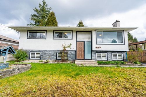 11310 Loughren Drive, Surrey, BC, V3K4Z4 | Card Image