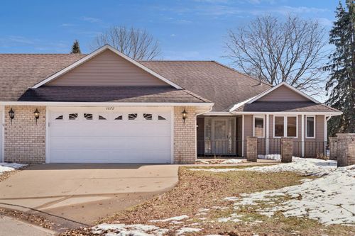 1072 Serene Ct, Shoreview, MN, 55126-8421 | Card Image