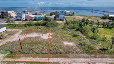 1116 S Magnolia Street, Home with 0 bedrooms, 0 bathrooms and null parking in Rockport TX | Image 1