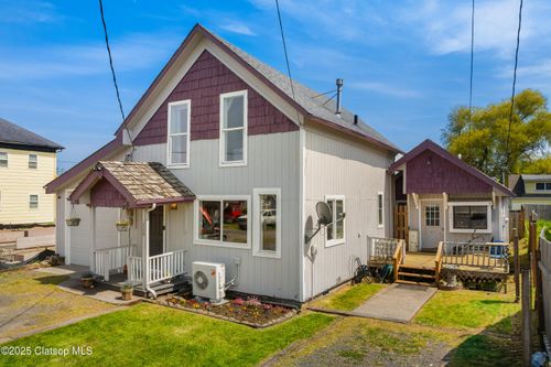 130 Sw Alder Ct, Warrenton, OR, 97146-9579 | Card Image