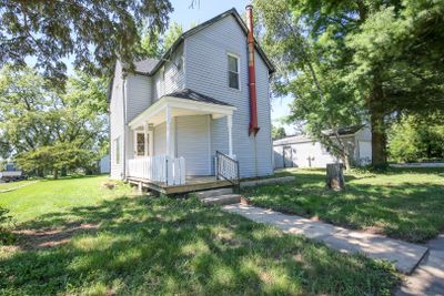 208 S Fletcher Avenue, House other with 4 bedrooms, 1 bathrooms and 4 parking in Mount Morris IL | Image 1