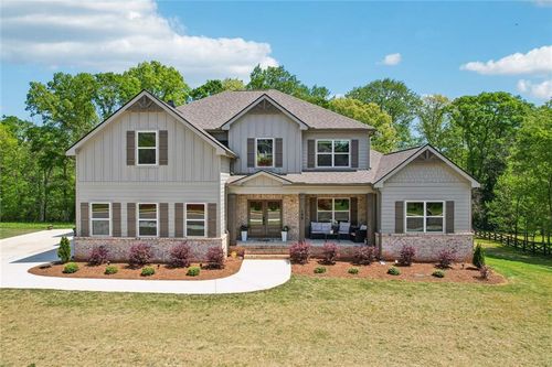 199 Tennessee Walker Way, Hoschton, GA, 30548-1108 | Card Image