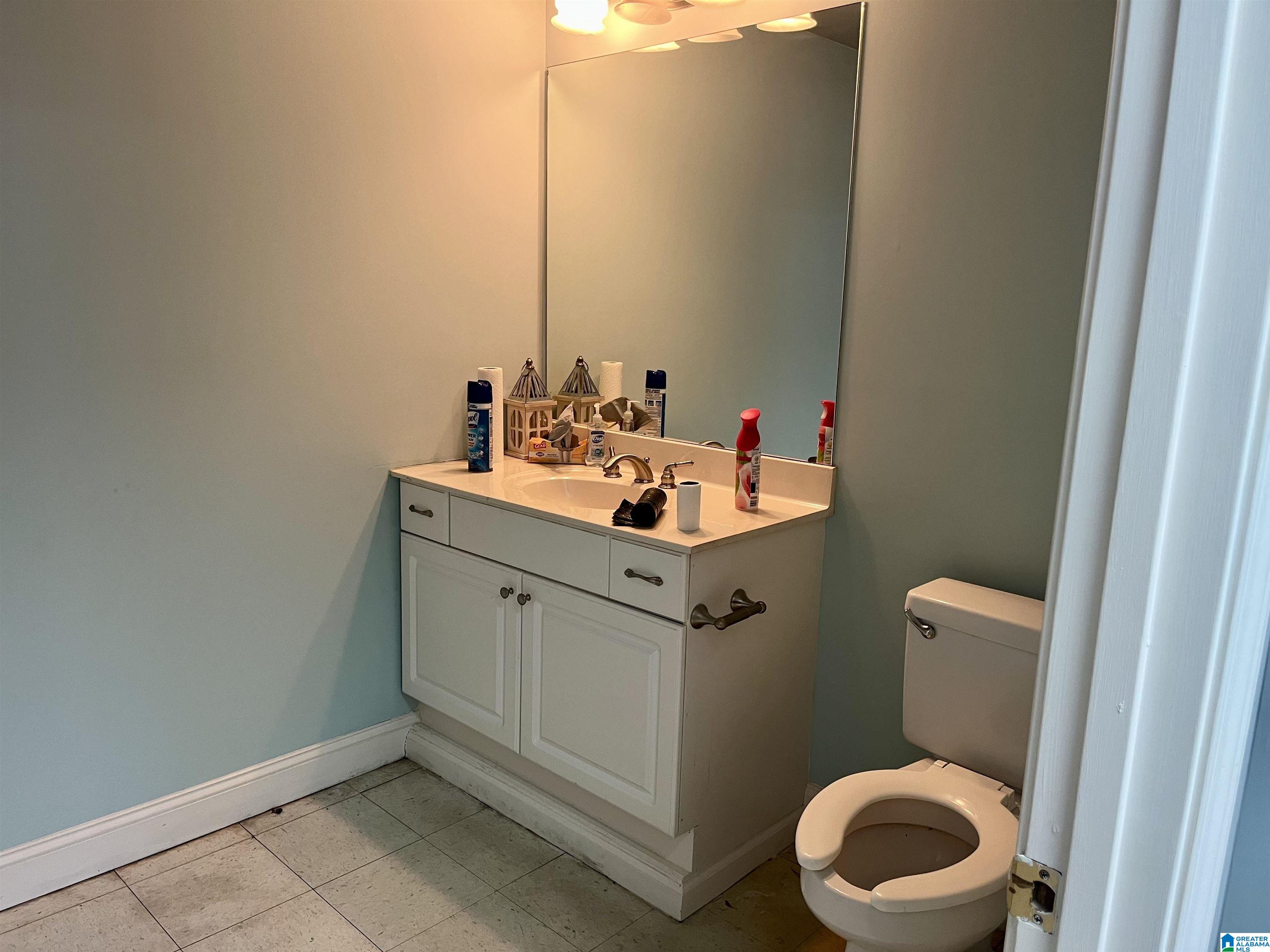 Commercial Lease in ROANOKE 3