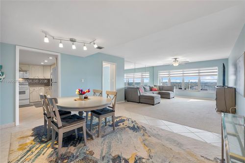918-10777 Sample Rd, Coral Springs, FL, 33065-3771 | Card Image