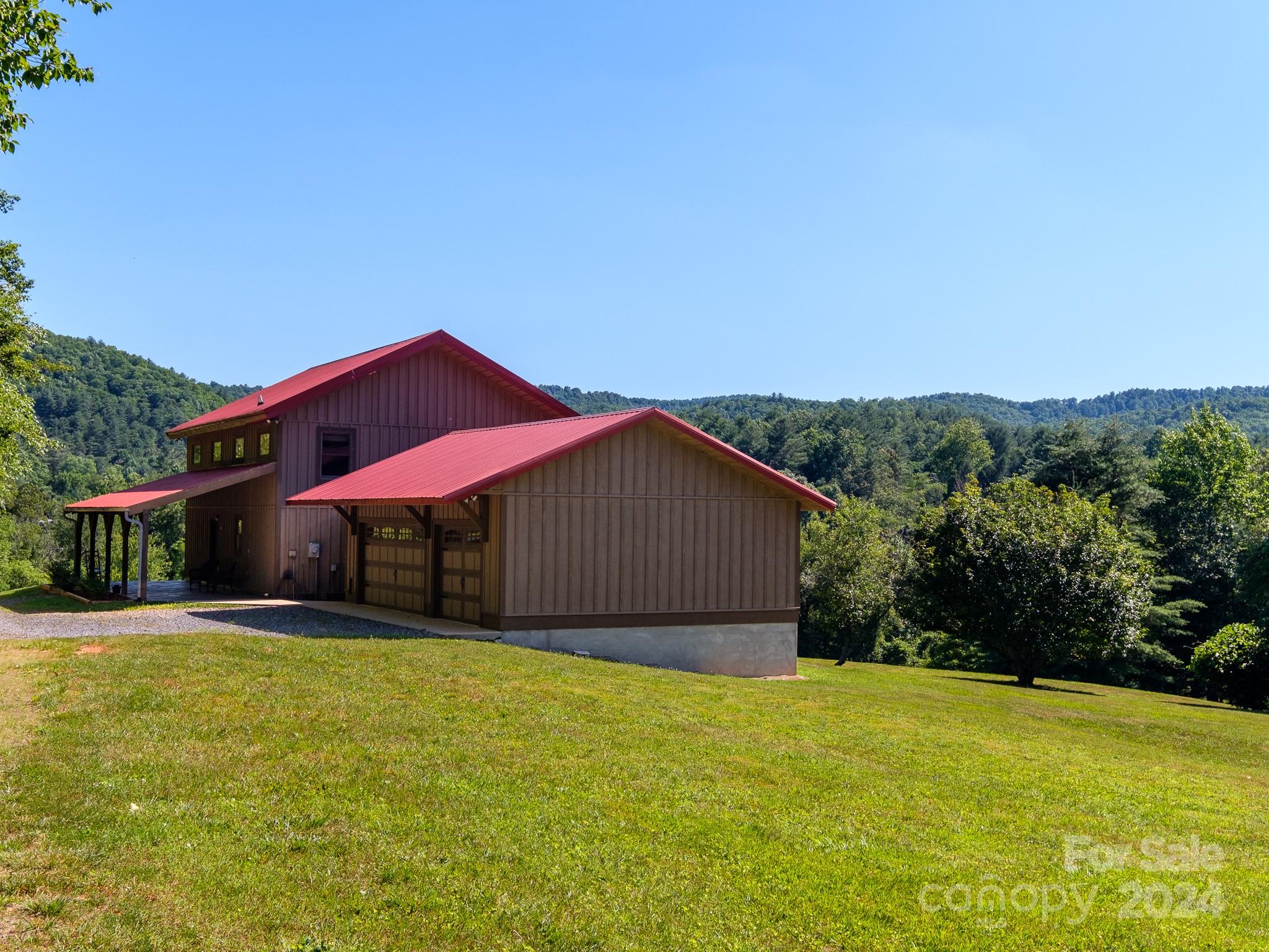 Ives Farm Ln, Hendersonville, NC 28739