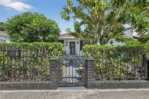 765 Nw 46th St, Miami, FL, 33127-2343 | Card Image