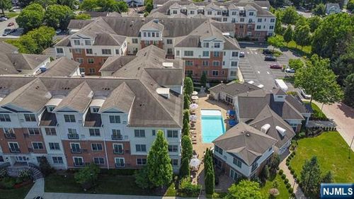 3307 The Plz, Tenafly, NJ, 07670-1051 | Card Image