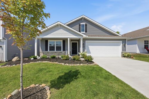 1017 Sherwood Loop, Bellefontaine, OH, 43311-9821 | Card Image