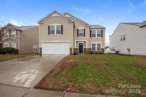309 Zander Woods Ct, Mount Holly, NC, 28120-8433 | Card Image