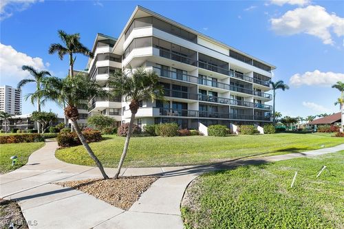 c-106-601 Seaview Ct, MARCO ISLAND, FL, 34145-2917 | Card Image