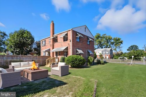 2101 Arlington Ter, ALEXANDRIA, VA, 22303-1507 | Card Image