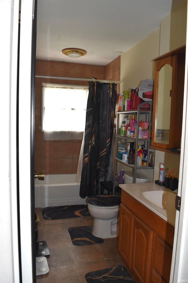 1717 Gleneagles Dr, House other with 3 bedrooms, 2 bathrooms and null parking in Kokomo IN | Image 9