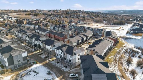 108-2231 81 St Sw, Calgary, AB, T3H3V8 | Card Image