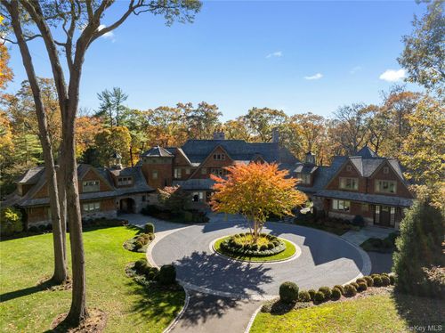 143 Heather Ln, Mill Neck, NY, 11765-1010 | Card Image