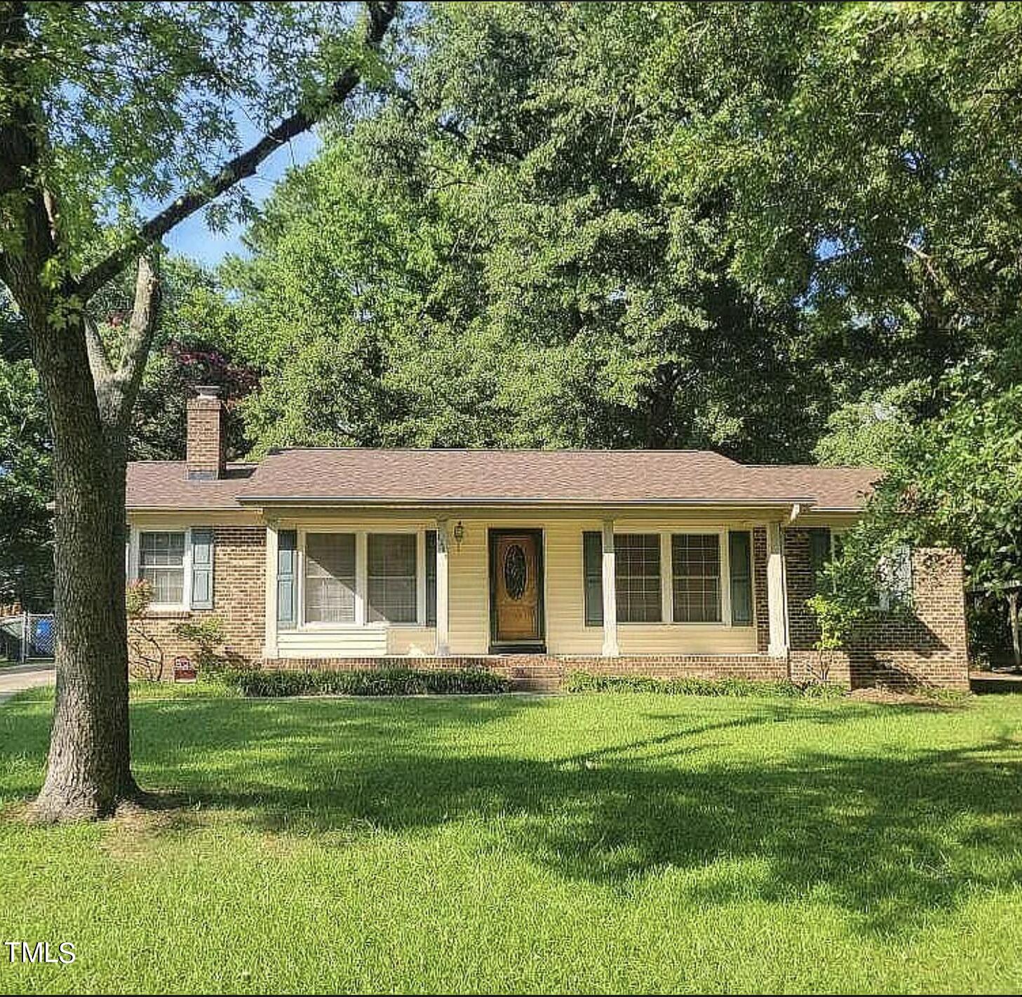 Beverly Dr, Raleigh, NC 27610