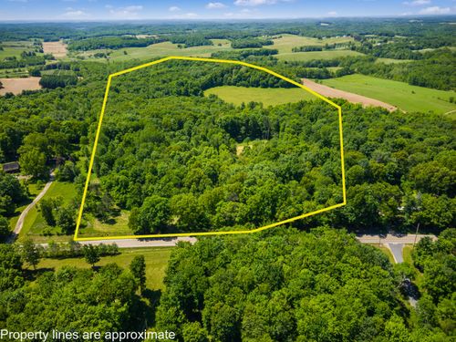 12929 Pleasant Valley Rd, Utica, OH, 43080-9712 | Card Image