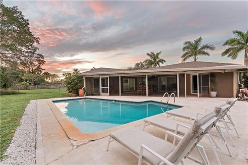 2412 La Salle Ave, Fort Myers, FL, 33907-5811 | Card Image