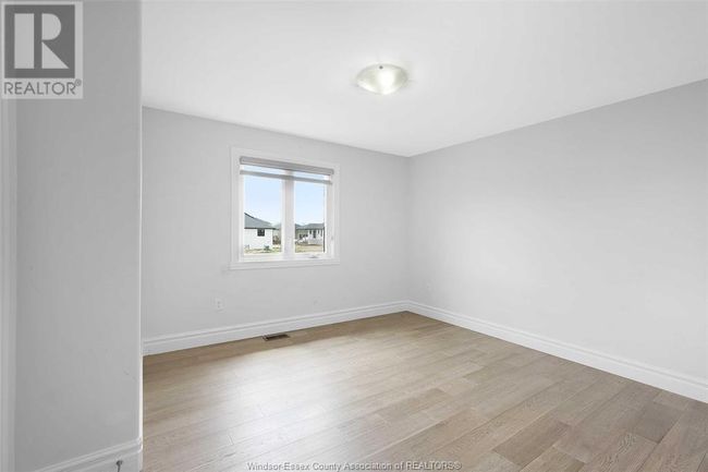 23 Noble Crt, House other with 5 bedrooms, 3 bathrooms and null parking in Amherstburg ON | Image 15