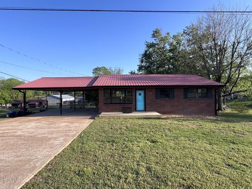 208 Cedar Ave, Linden, TN, 37096-3504 | Card Image