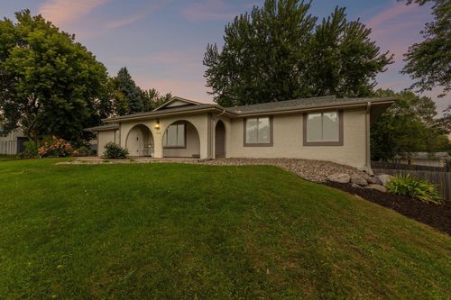 4710 Magnolia Ln N, Plymouth, MN, 55442-2421 | Card Image