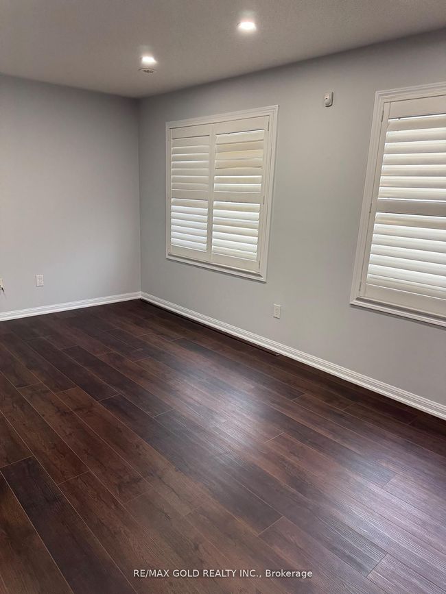 13 Viewforth Rd, House attached with 4 bedrooms, 2 bathrooms and 1 parking in Brampton ON | Image 19