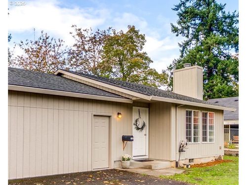 7443 Se 63rd Ave, Portland, OR, 97206-8126 | Card Image