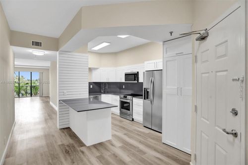 apt-205-8816 Collins Ave, Surfside, FL, 33154-3526 | Card Image
