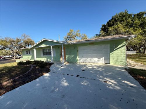 11401 66th Ave, Seminole, FL, 33772-6138 | Card Image