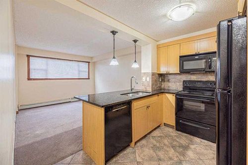 111-920 68 Ave Sw, Calgary, AB, T2V0N6 | Card Image
