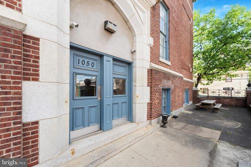 307-1050 E Montgomery Ave, PHILADELPHIA, PA, 19125-3449 | Card Image