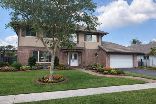 801 Amherst Ave, Davie, FL, 33325-3006 | Card Image