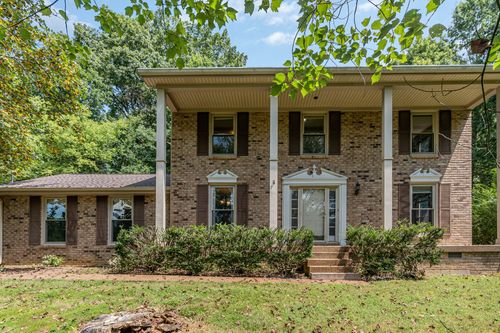 8382 Greenvale Dr, Nashville, TN, 37221-4017 | Card Image