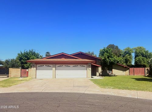 8332 N 50th Dr, Glendale, AZ, 85302-6334 | Card Image
