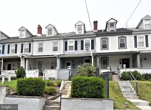 224 Brittmore Ave, CONSHOHOCKEN, PA, 19428-2860 | Card Image