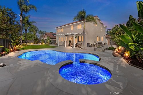 8393 Plainview St, Riverside, CA, 92508-6121 | Card Image