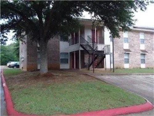 1600 E Murchison St, Palestine, TX, 75801-7847 | Card Image