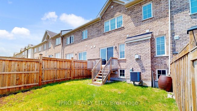 1145 Dragonfly Ave, House attached with 3 bedrooms, 3 bathrooms and 1 parking in Pickering ON | Image 43
