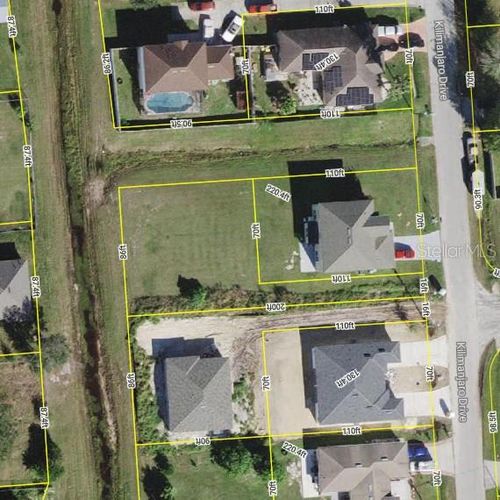 546 Kilimanjaro Dr, KISSIMMEE, FL, 34758-3250 | Card Image