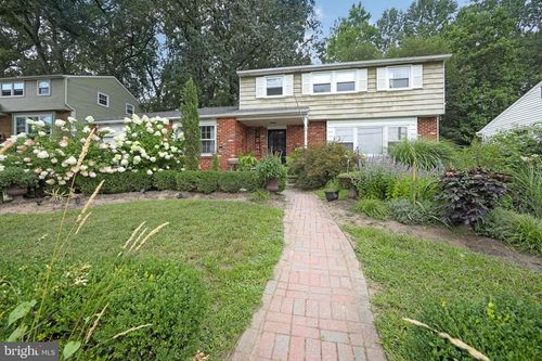 57 Bells Lake Dr, BLACKWOOD, NJ, 08012-1562 | Card Image